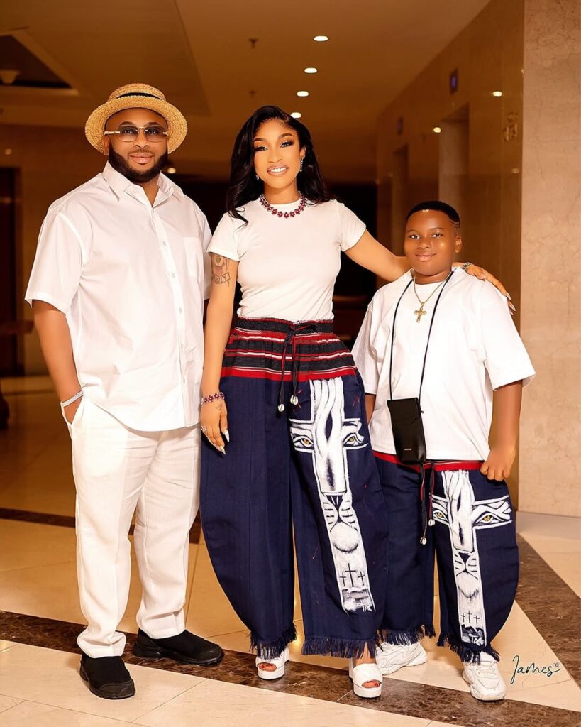 Tonto Dikeh and Olakunle Churchill pose with their son King Andre for his 10th birthday photos