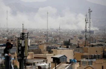 White House Says US Close to Gaining Control of Iranian Airspace US military aircraft involved in operations related to Iran airspace control.