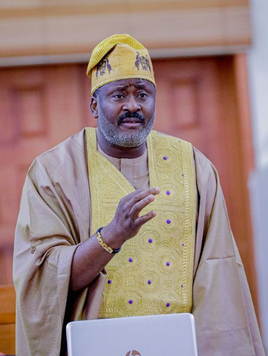 Desmond Elliot amid ongoing political criticism online
