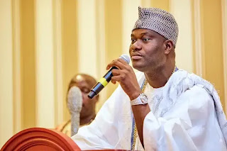 The Ooni of Ife speaking during a palace gathering in Ile-Ife while reflecting on public pressure over having children.