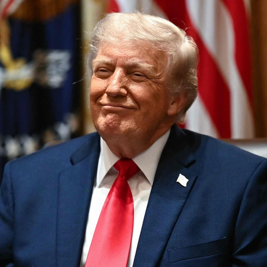 Donald Trump linked to discussions about a proposed $250 U.S. banknote featuring his portrait.