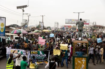 Vehicles travelling on a Nigerian highway amid growing concerns over insecurity and kidnappings.
